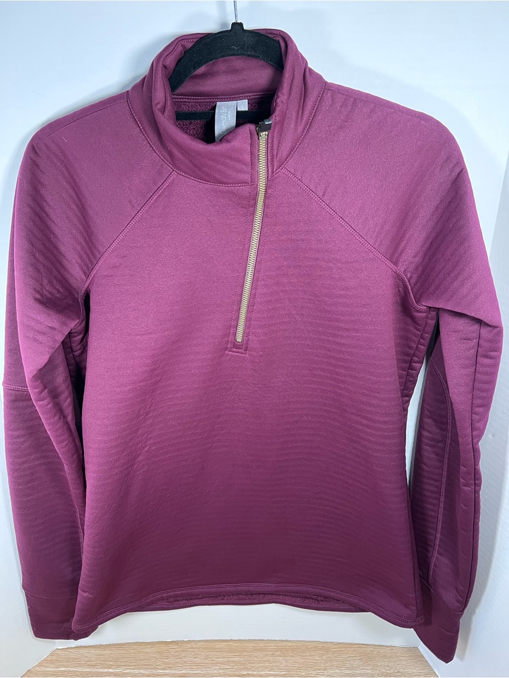 Sweaty BettyQuarter-Zip Pullover in Deep Berry WS
